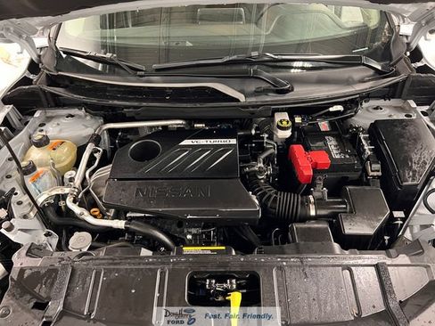 Used 2025 Nissan Rogue SV FWD image 22