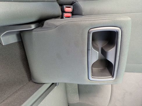 Used 2024 Toyota RAV4 XLE FWD image 10