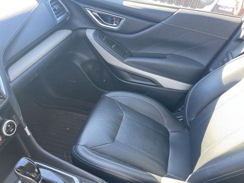 Used 2022 Subaru Forester Limited image 11