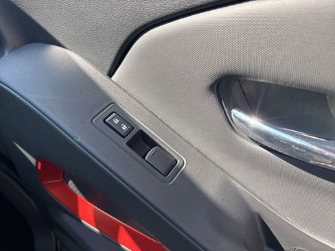 Used 2023 Nissan Frontier PRO-4X w/ Technology Package image 70