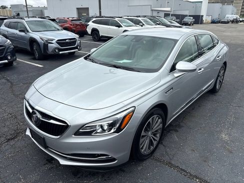 Used 2017 Buick LaCrosse Premium w/ Driver Confidence Package #2 FWD image 6