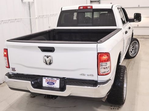 Used 2024 RAM 2500 Tradesman w/ Chrome Appearance Group image 43