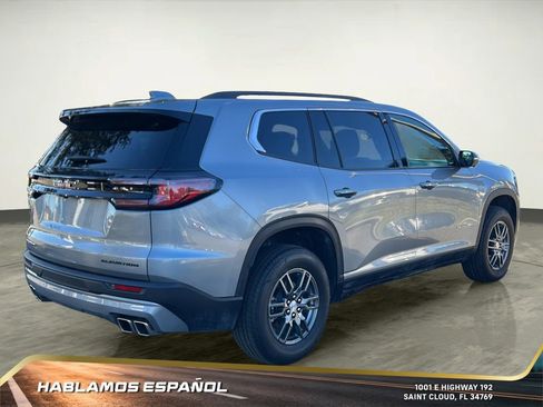 Used 2025 GMC Acadia Elevation image 6