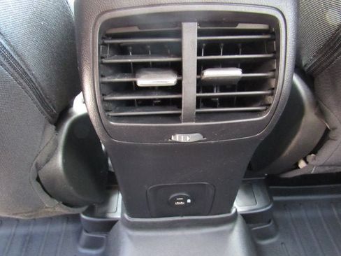 Used 2022 Ford Escape SE w/ Convenience Package AWD/4WD image 28