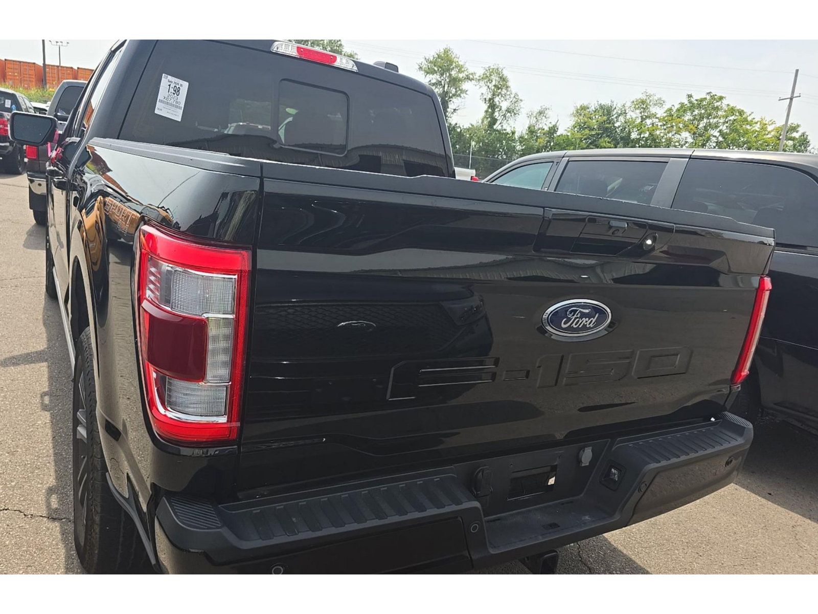 Used 2023 Ford F150 Lariat w/ Equipment Group 502A High AWD/4WD image 11