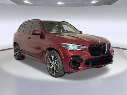 Used 2022 BMW X5 sDrive40i w/ M Sport Package RWD image 7