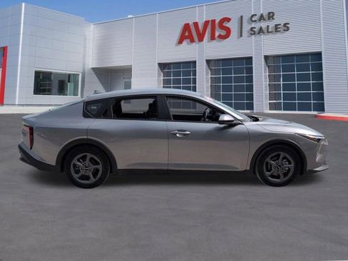 Used 2025 Kia K4 FWD image 5