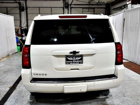 Used 2015 Chevrolet Tahoe LTZ AWD/4WD image 5