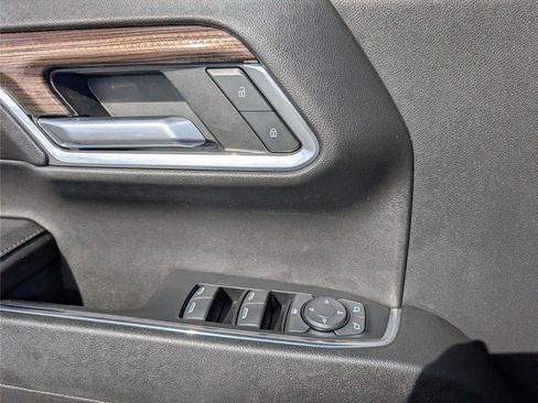 Used 2023 Chevrolet Silverado 1500 LT image 15