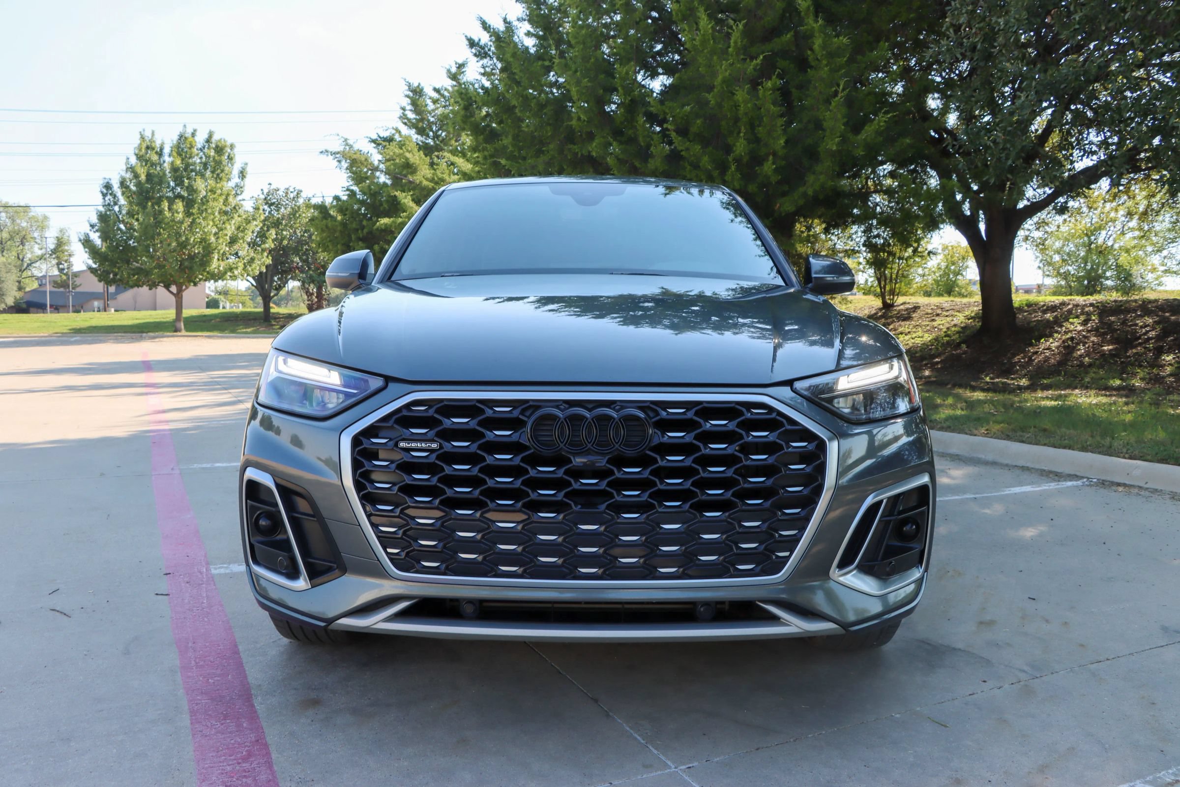 Used 2022 Audi Q5 2.0T Premium AWD/4WD image 2