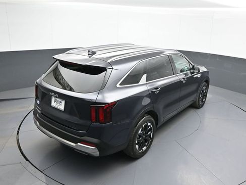 Used 2025 Kia Sorento S FWD image 37