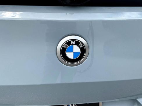 Certified 2025 BMW X2 xDrive28i AWD/4WD image 9