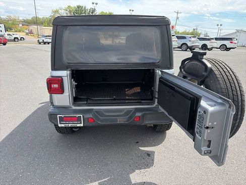 Used 2021 Jeep Wrangler Unlimited Sport AWD/4WD image 17