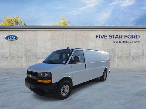 Used 2020 Chevrolet Express 2500 Work Van w/ Communications Package image 4