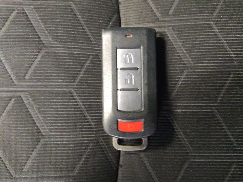 Used 2020 Mitsubishi Outlander Sport SE image 32