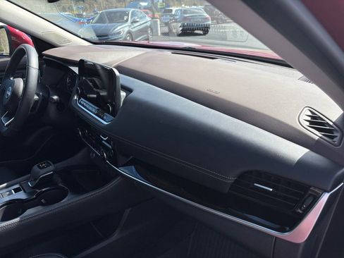Used 2023 Nissan Rogue SL w/ SL Premium Package AWD/4WD image 28