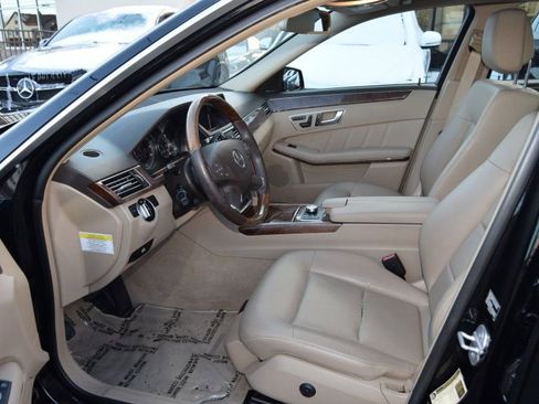 Used 2013 Mercedes-Benz E 350 Sedan image 25