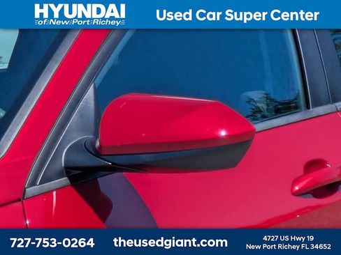 Used 2023 Hyundai Elantra SEL w/ Cargo Package FWD image 11