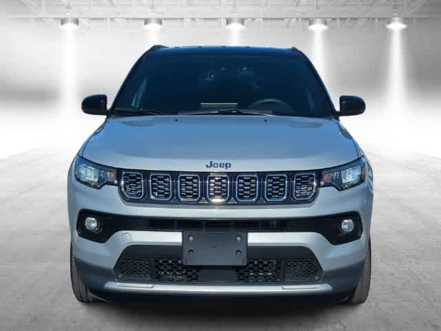 Certified 2025 Jeep Compass Limited AWD/4WD image 3