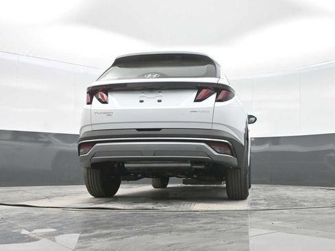 New 2026 Hyundai Tucson Blue SE image 26