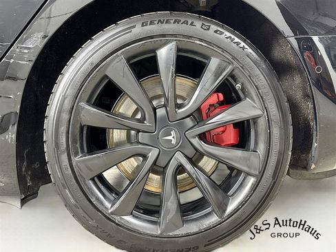 Used 2018 Tesla Model 3 Long Range image 37