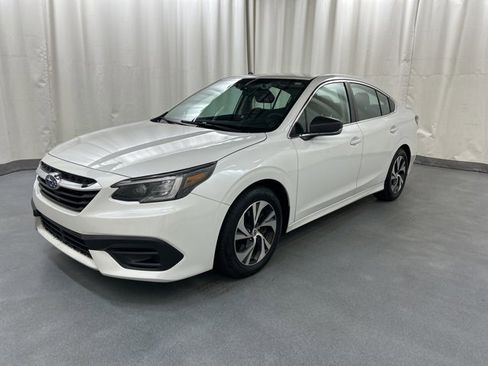 Used 2022 Subaru Legacy image 2