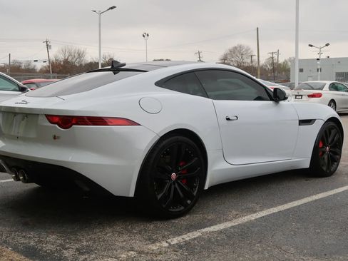 Used 2016 Jaguar F-TYPE S image 14