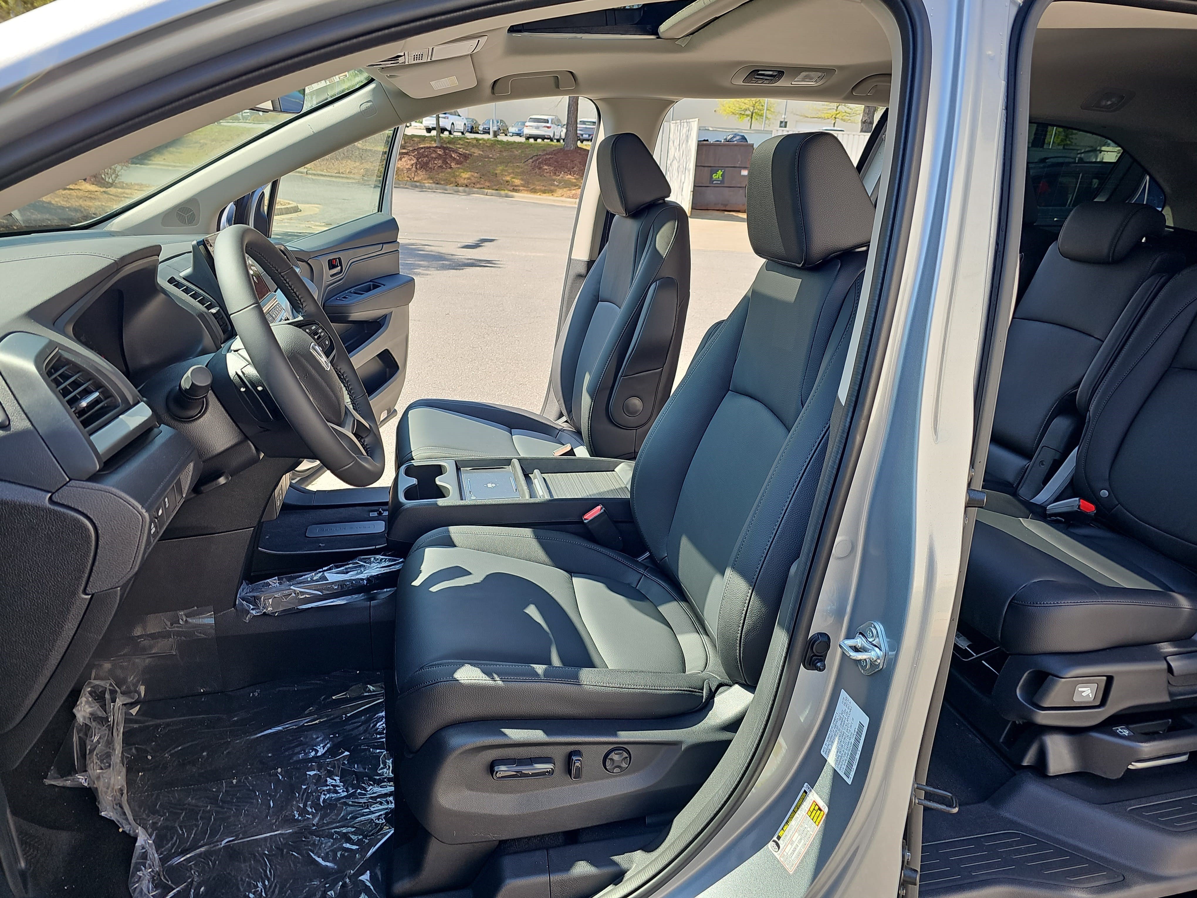 New 2026 Honda Odyssey EX-L image 17