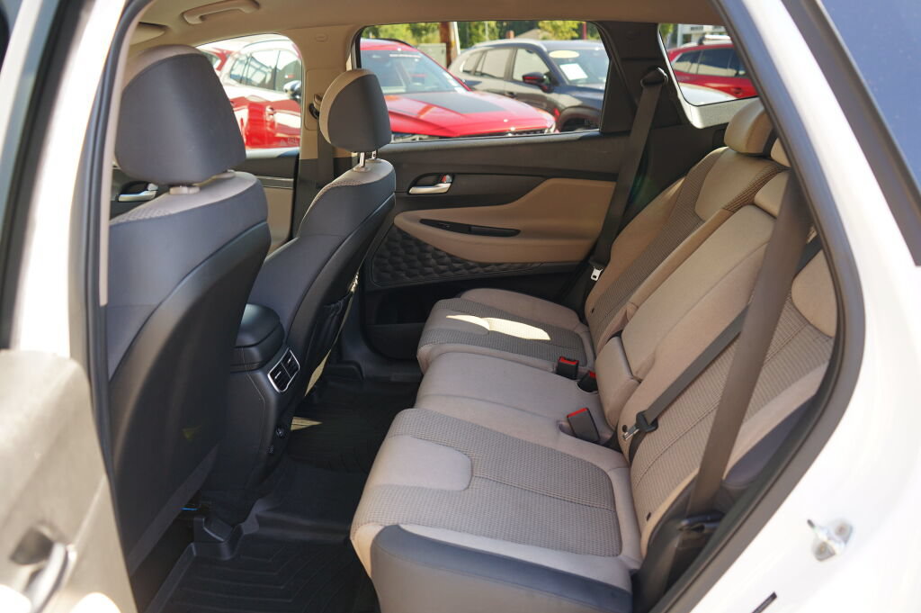 Used 2023 Hyundai Santa Fe SEL AWD/4WD image 18