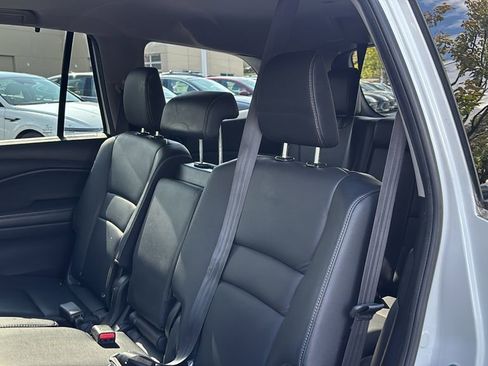 Used 2022 Honda Pilot EX-L image 27