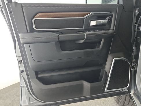 Used 2024 RAM 2500 Laramie w/ Safety Group AWD/4WD image 28