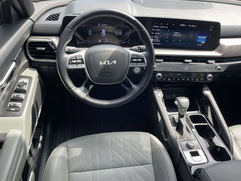 Used 2023 Kia Telluride EX X-Line AWD/4WD image 14