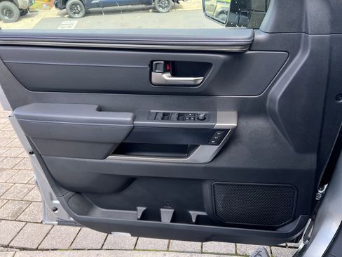 New 2026 Toyota Tundra Platinum AWD/4WD image 12