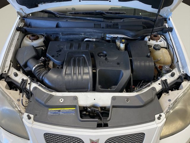 Used 2009 Pontiac G5 w/ Sun And Sound Package FWD image 26