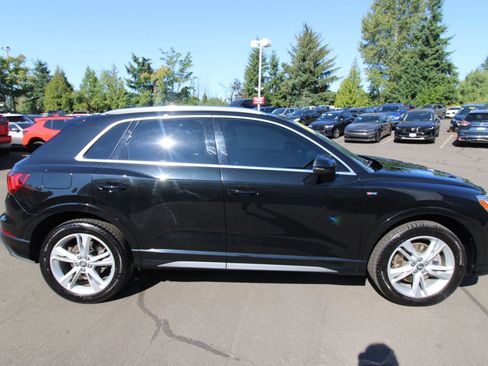 Used 2020 Audi Q3 2.0T Premium Plus image 7