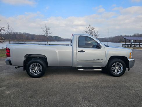 Used 2013 Chevrolet Silverado 1500 LT image 4