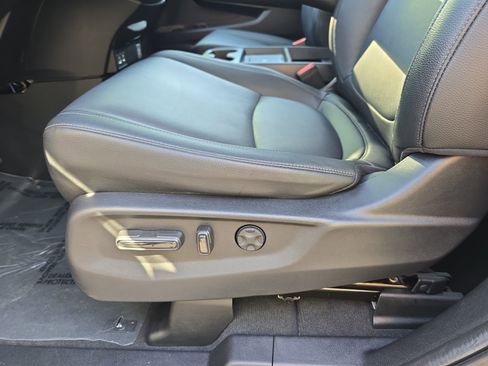 Used 2025 Honda Odyssey EX-L image 28