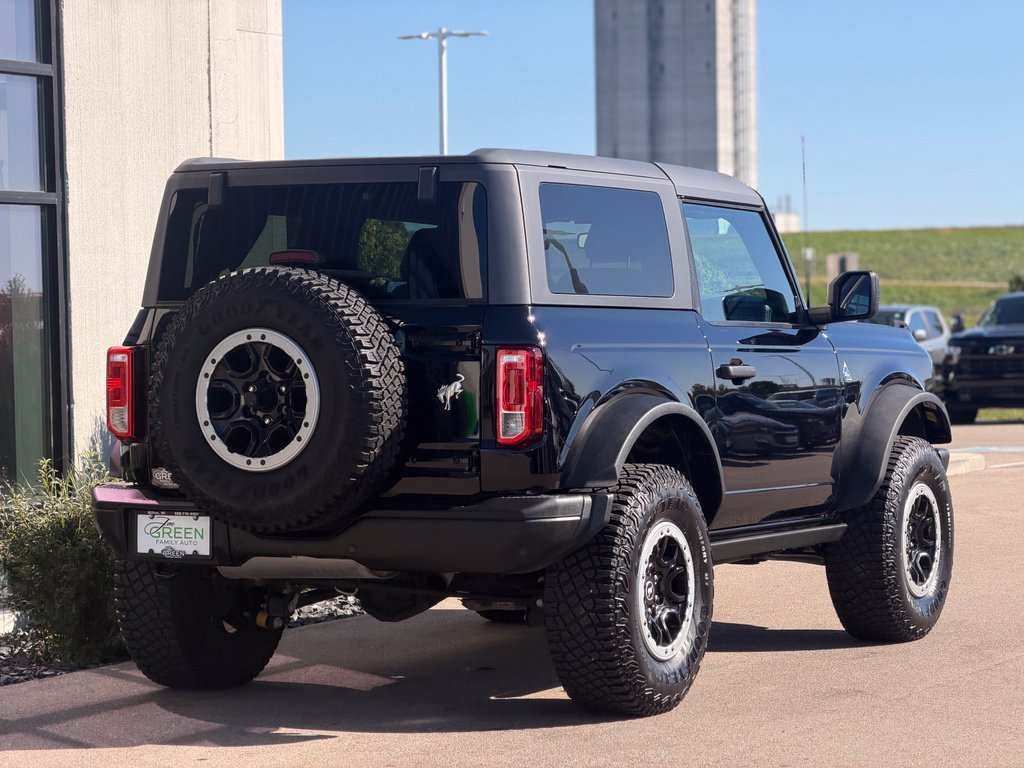 Used 2023 Ford Bronco Black Diamond w/ Sasquatch Package AWD/4WD image 4