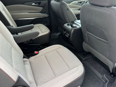 Used 2026 Chevrolet Traverse LT w/ Driver Confidence Package FWD image 20