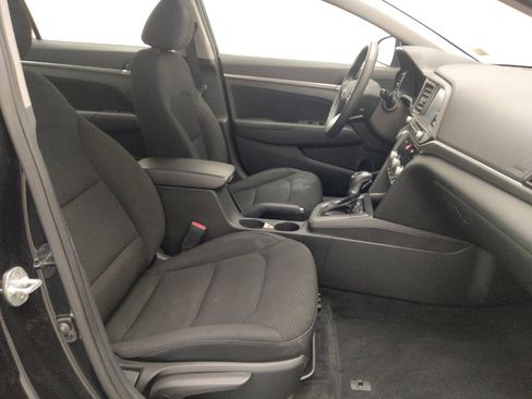 Used 2020 Hyundai Elantra Value Edition w/ Cargo Package (C1) FWD image 21