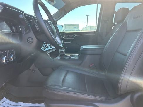 Used 2025 GMC Sierra 1500 Denali image 15