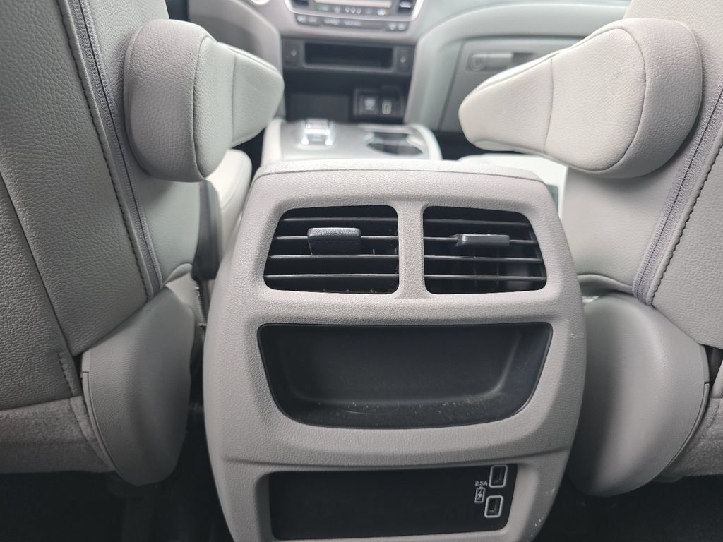 Used 2023 Honda Ridgeline RTL-E image 23