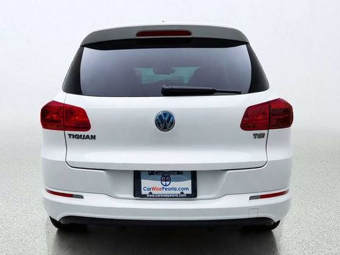Used 2016 Volkswagen Tiguan R-Line FWD image 3