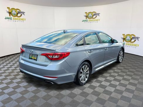 Used 2016 Hyundai Sonata Sport w/ Option Group 03 FWD image 5