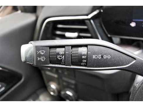 Used 2025 Chevrolet Tahoe LT RWD image 9
