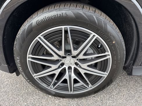 New 2026 Mercedes-Benz GLC 43 AMG 4MATIC image 9