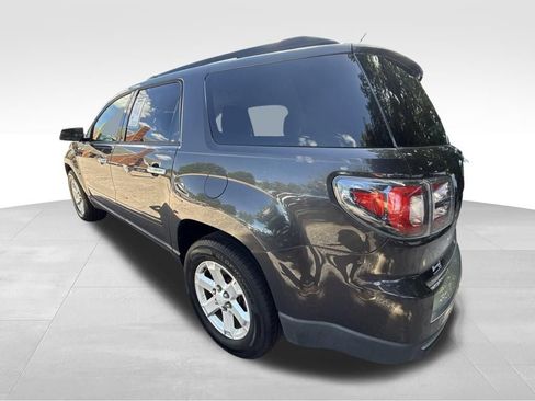 Used 2015 GMC Acadia SLE FWD image 3