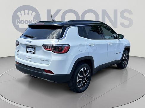 Used 2023 Jeep Compass Limited AWD/4WD image 7