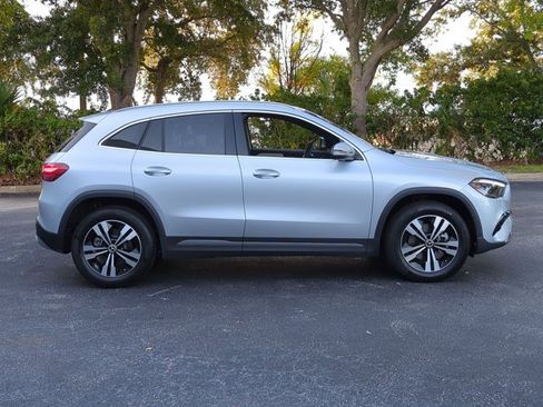 Used 2026 Mercedes-Benz GLA 250 image 4