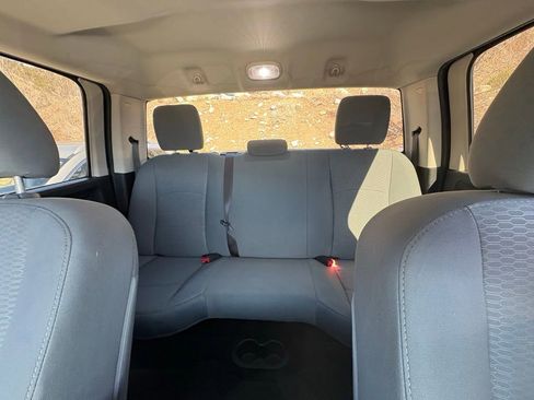 Used 2015 RAM 2500 Tradesman w/ Chrome Appearance Group image 25